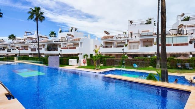 2 chambre Appartement à vendre à Villamartin, Orihuela avec piscine garage - 269 000 € (Ref: 10090480)