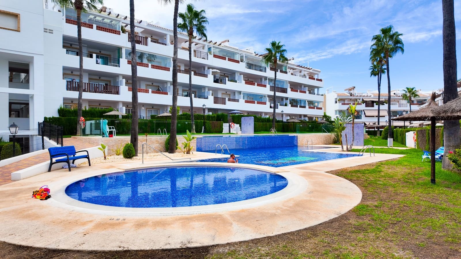 2 chambre Appartement à vendre à Orihuela Costa avec piscine garage - 269 000 € (Ref: 10090480)
