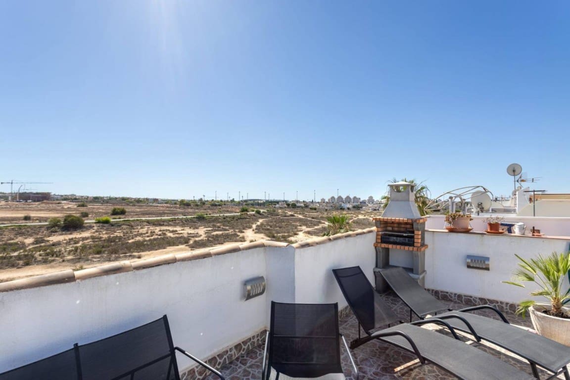 3 soverom Leilighet til salgs i Torrevieja med svømmebasseng - € 207 000 (Ref: 10090483)