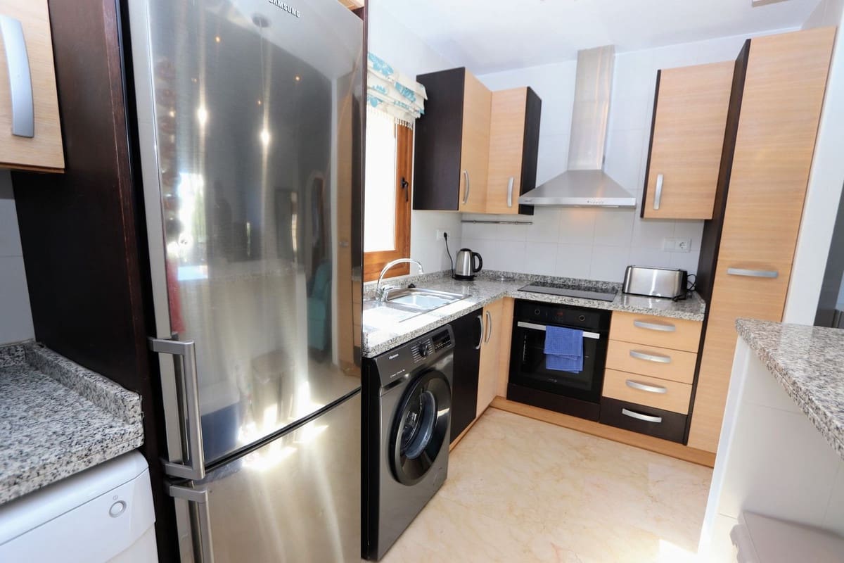 2 soveværelse Lejlighed til salg i Las Ramblas Golf med swimmingpool - € 210.000 (Ref: 10090485)