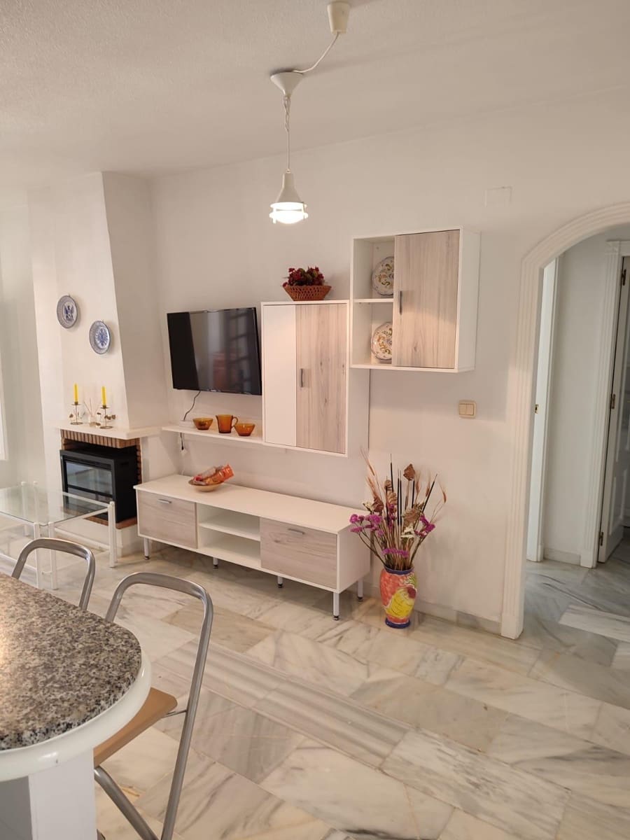 2 slaapkamer Appartement te koop in Torrevieja met zwembad garage - € 204.000 (Ref: 10090492)