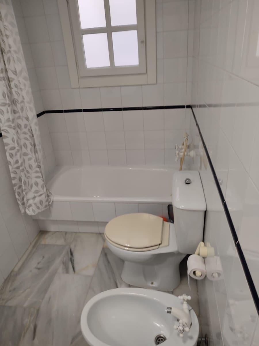 2 slaapkamer Appartement te koop in Torrevieja met zwembad garage - € 204.000 (Ref: 10090492)