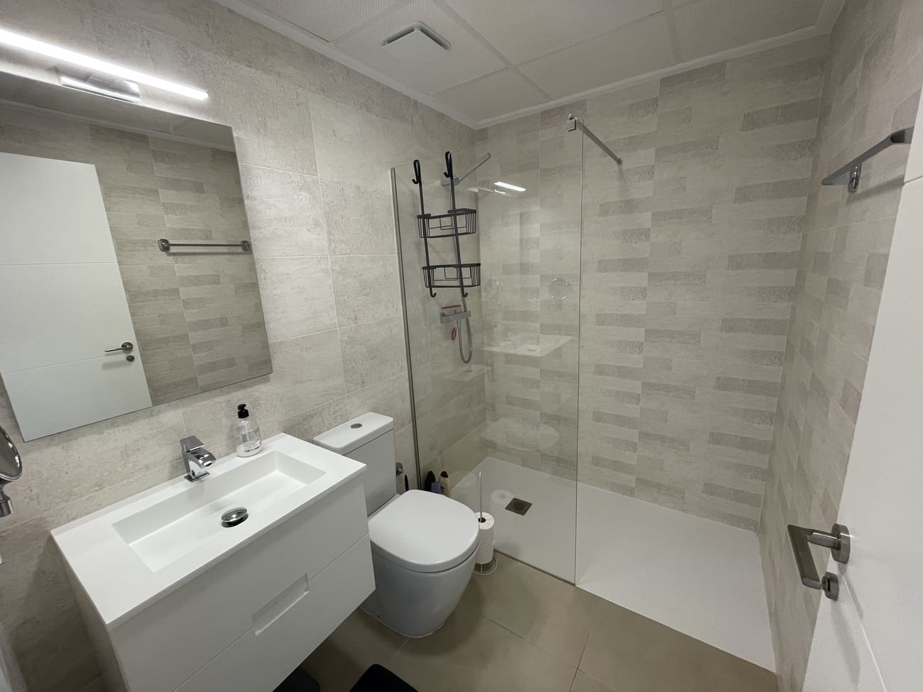 Apartamento de 2 habitaciones en Entre Naranjos en venta con piscina garaje - 259.950 € (Ref: 10090497)