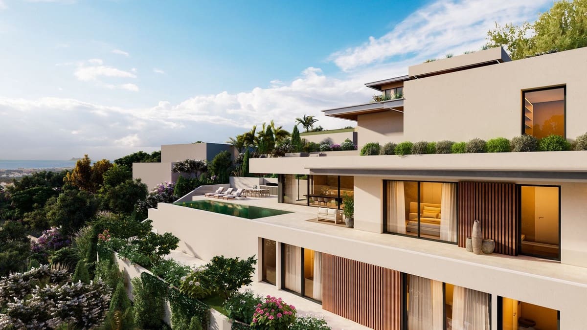 6 sypialnia Willa na sprzedaż w Los Monteros z basenem - 4 800 000 € (Ref: 10090529)