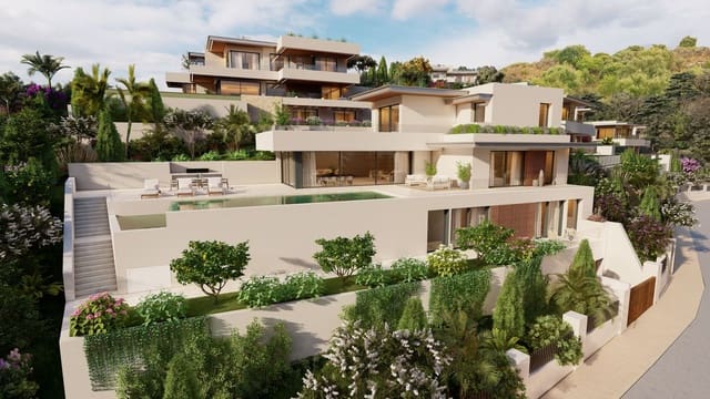 6 sypialnia Willa na sprzedaż w Los Monteros, Marbella z basenem - 4 800 000 € (Ref: 10090529)