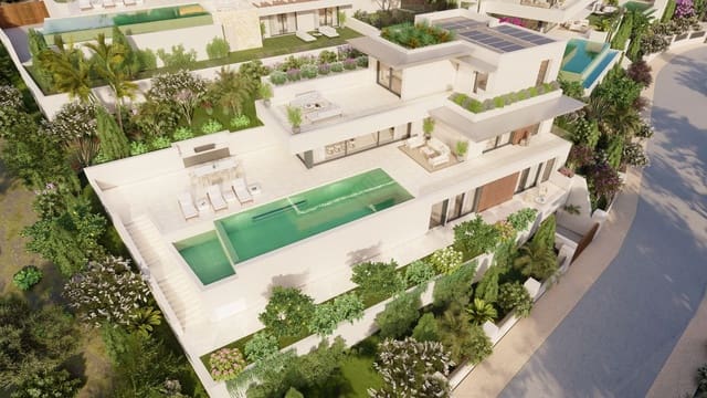 6 sypialnia Willa na sprzedaż w Los Monteros, Marbella z basenem - 4 800 000 € (Ref: 10090529)