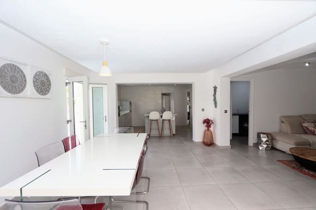 4 soveværelse Villa til salg i Los Balcones med swimmingpool garage - € 525.000 (Ref: 10090530)