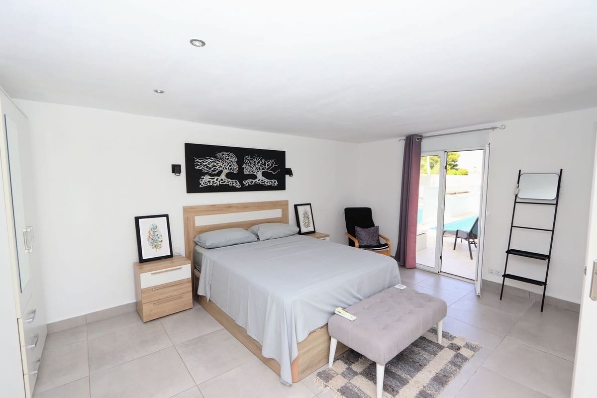 4 soveværelse Villa til salg i Los Balcones med swimmingpool garage - € 525.000 (Ref: 10090530)