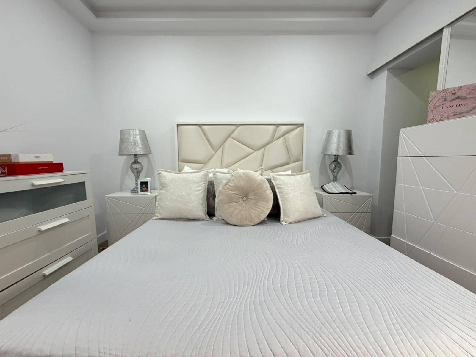 Casa de 2 habitaciones en Torrevieja en venta - 339.333 € (Ref: 10090532)