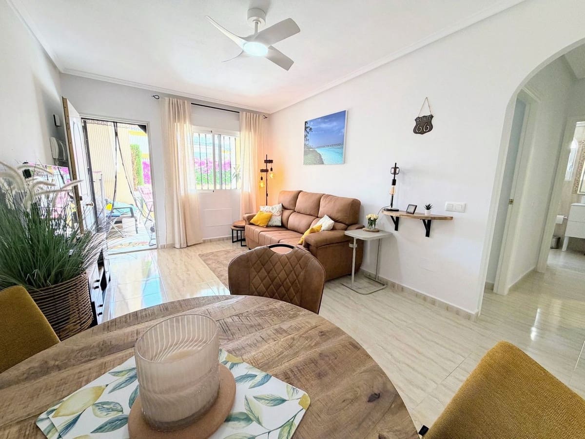 2 quarto Apartamento para venda em Villamartin com piscina garagem - 219 000 € (Ref: 10095049)