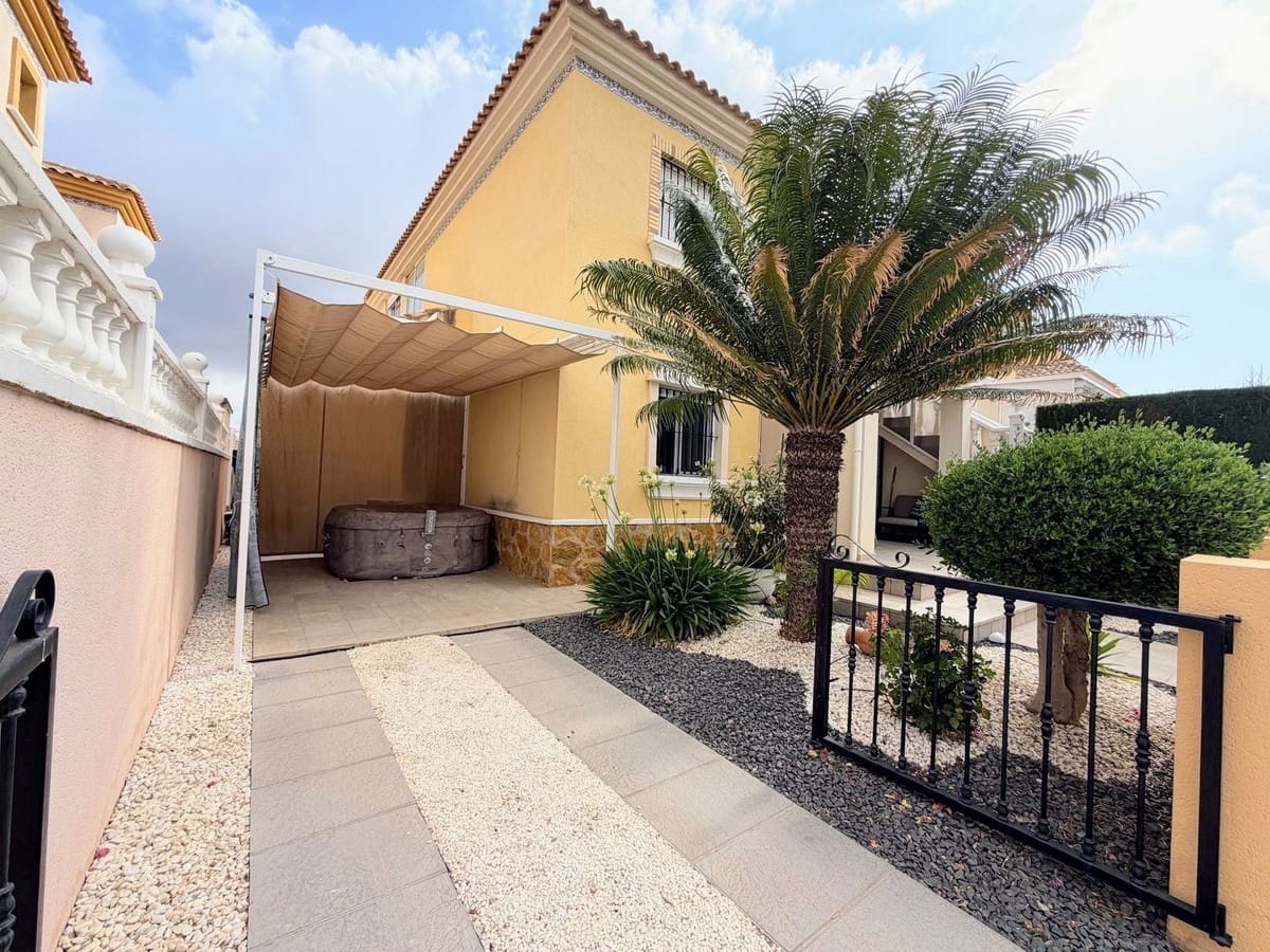 2 quarto Apartamento para venda em Villamartin com piscina garagem - 219 000 € (Ref: 10095049)