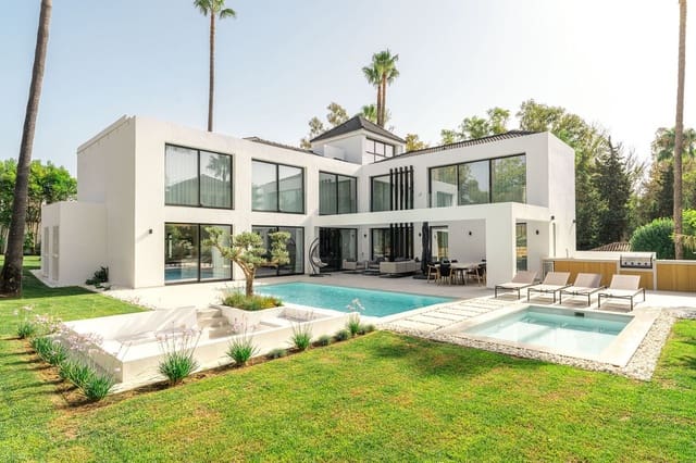4 slaapkamer Villa te koop in Los Naranjos, Marbella met zwembad - € 3.395.000 (Ref: 10095053)