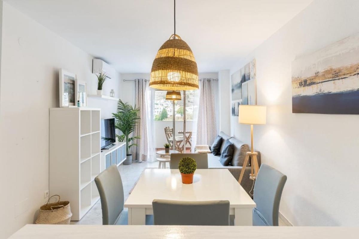 2 soveværelse Lejlighed til salg i Benalmadena med swimmingpool garage - € 310.000 (Ref: 10095067)