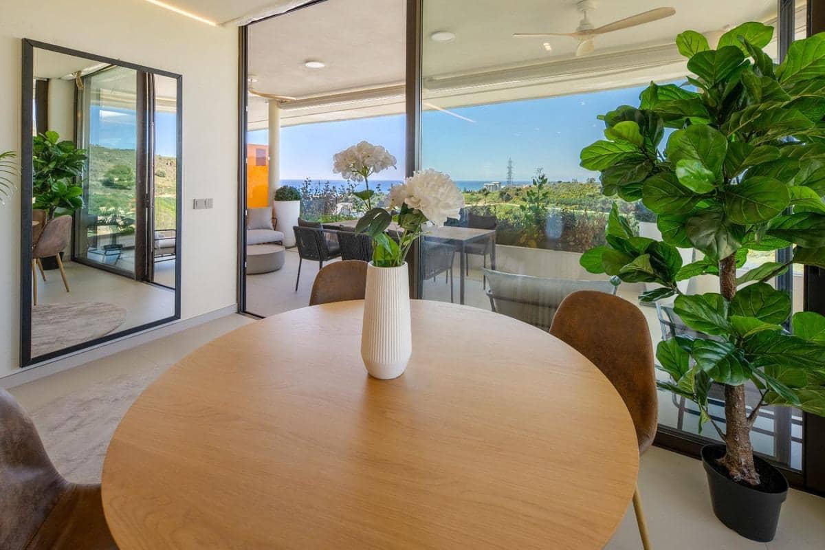 Apartamento de 2 habitaciones en Fuengirola en venta con piscina garaje - 699.000 € (Ref: 10095077)