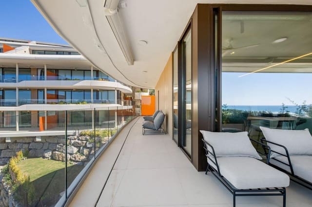 Apartamento de 2 habitaciones en Torreblanca, Fuengirola en venta con piscina garaje - 699.000 € (Ref: 10095077)