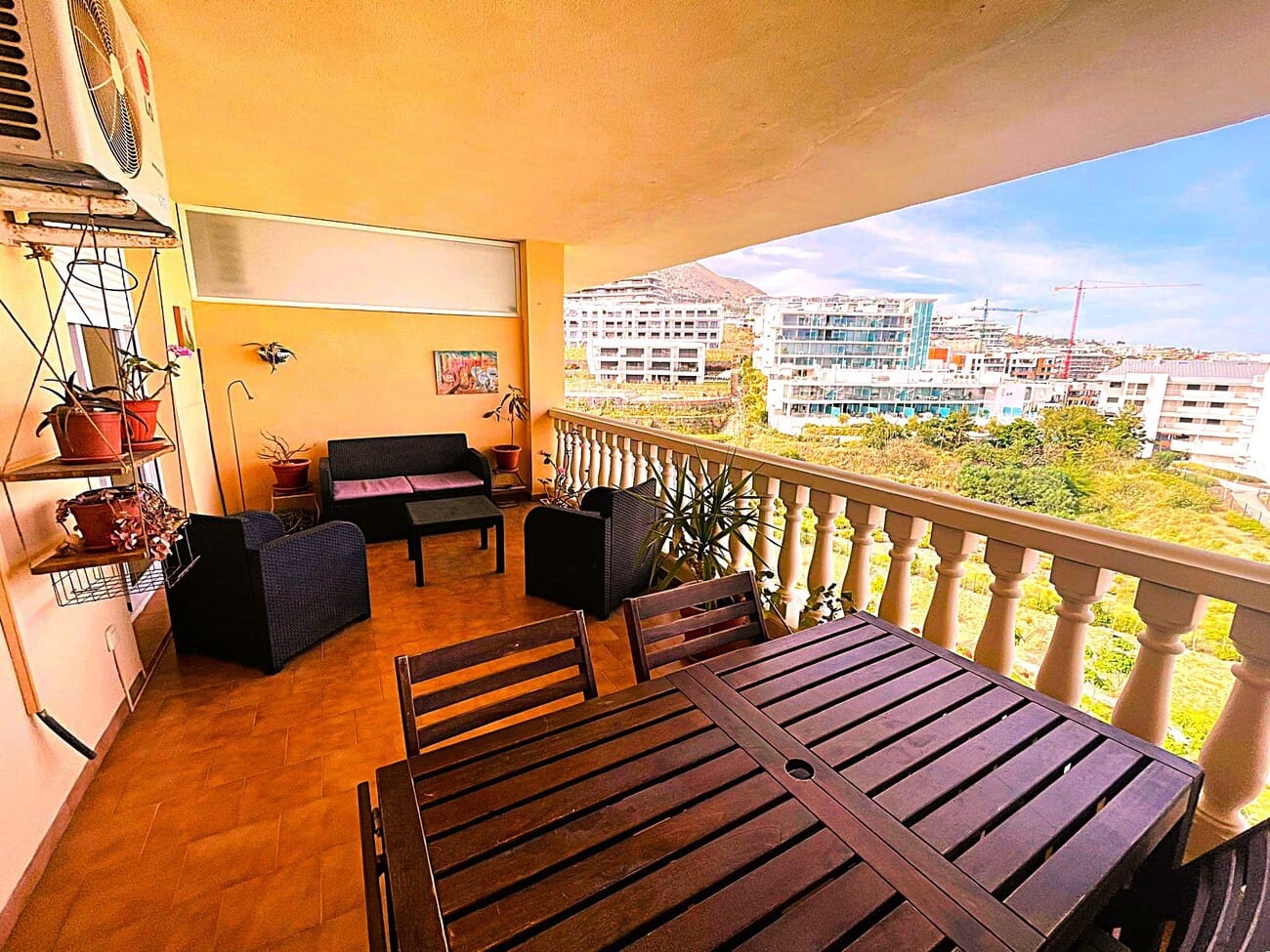 2 soverom Leilighet til salgs i Mijas Costa med svømmebasseng garasje - € 420 000 (Ref: 10095098)