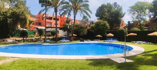 2 chambre Appartement à vendre à Lomas De Marbella, Marbella avec piscine garage - 475 000 € (Ref: 10095100)