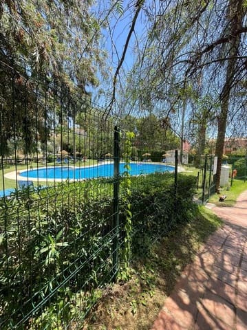 2 chambre Appartement à vendre à Lomas De Marbella, Marbella avec piscine garage - 475 000 € (Ref: 10095100)