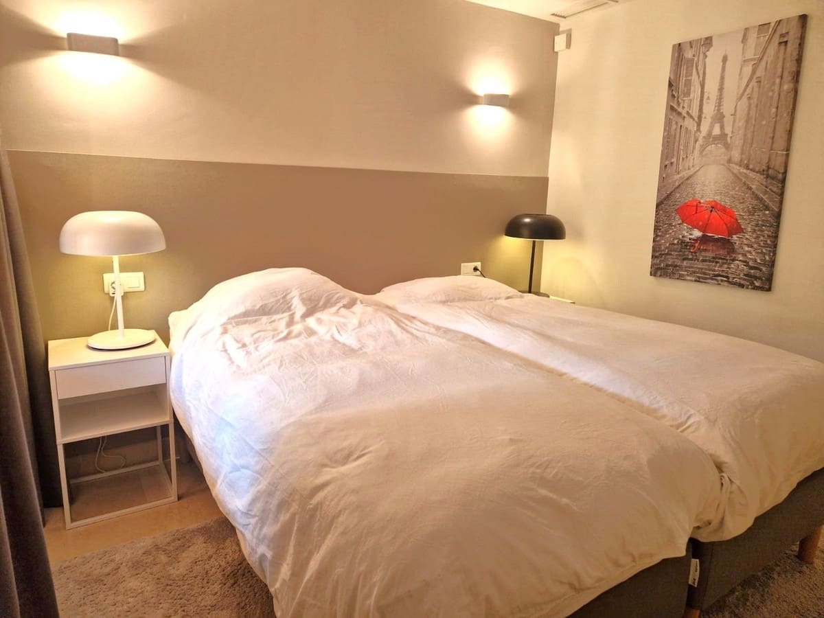2 soverom Leilighet til salgs i Elviria med svømmebasseng garasje - € 375 000 (Ref: 10095101)