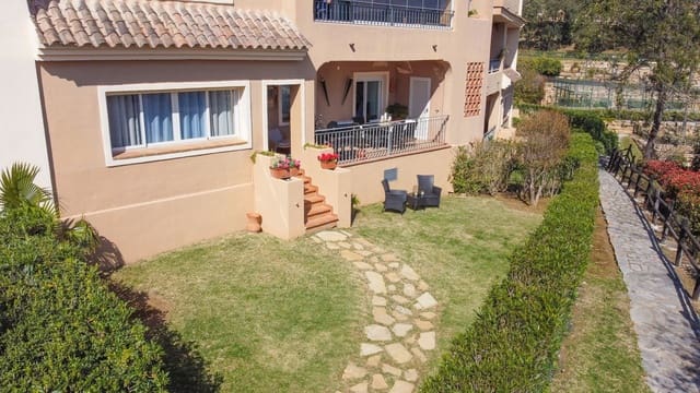2 soveværelse Lejlighed til salg i Elviria, Marbella med swimmingpool - € 335.000 (Ref: 10095105)