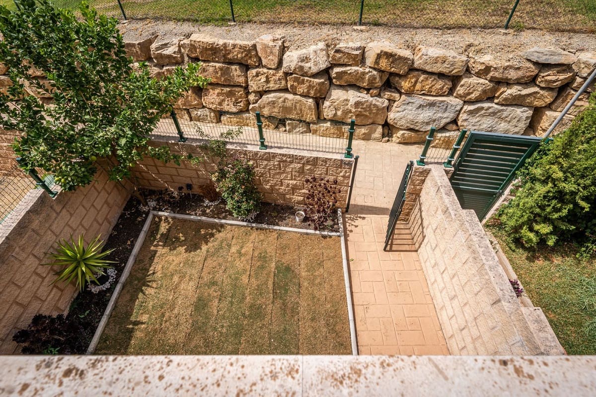 3 slaapkamer Appartement te koop in Casares met zwembad garage - € 330.000 (Ref: 10095136)