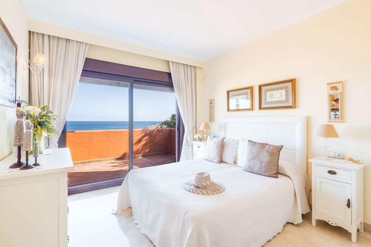 3 soveværelse Lejlighed til salg i Estepona med swimmingpool garage - € 479.000 (Ref: 10095137)