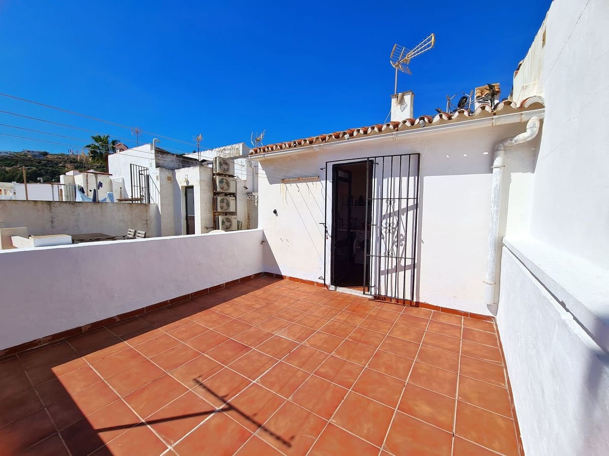 2 slaapkamer Huis te koop in Manilva met zwembad garage - € 256.000 (Ref: 10095138)