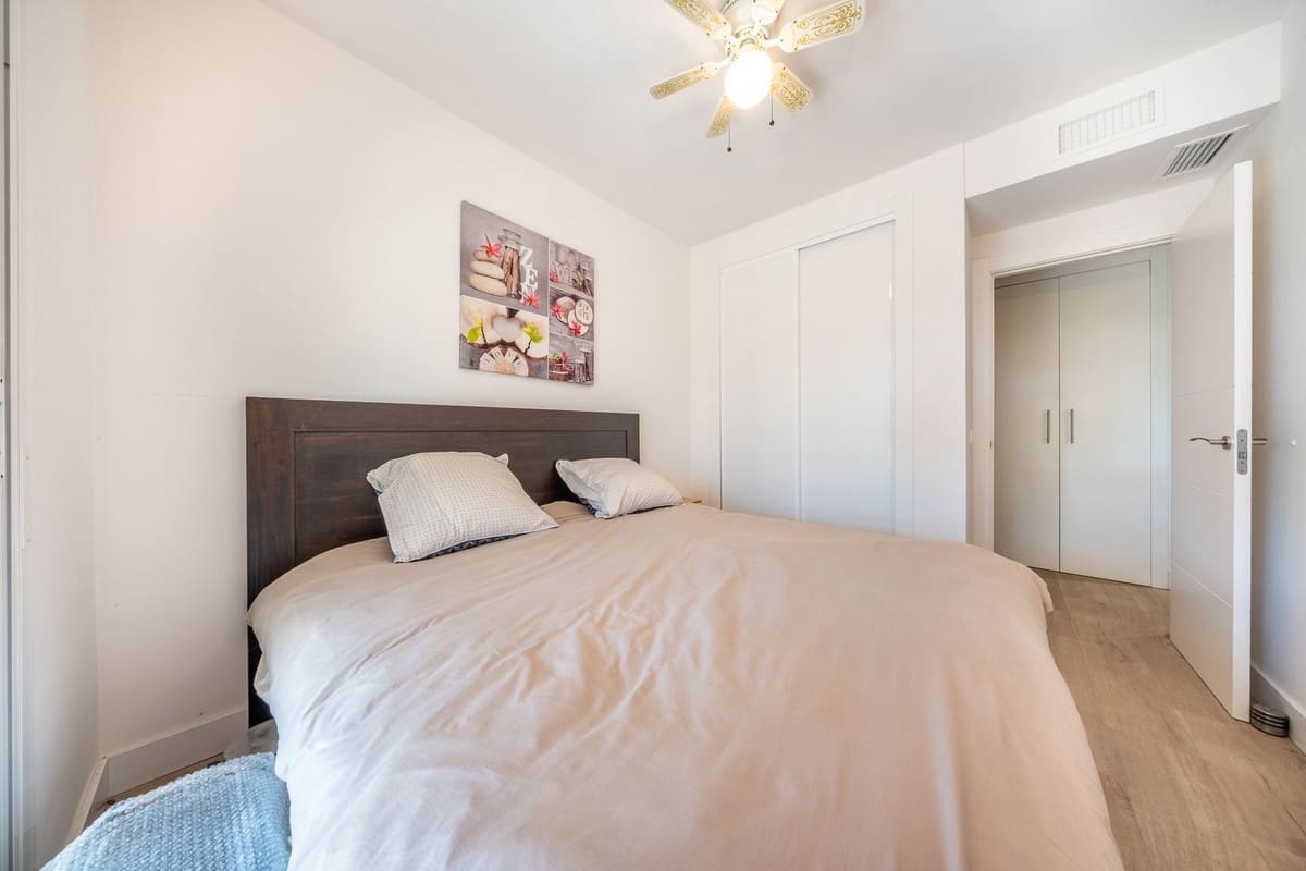 2 chambre Appartement à vendre à Puerto Banus avec piscine garage - 549 000 € (Ref: 10095182)