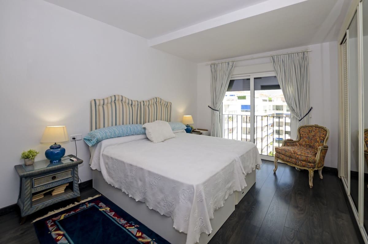 3 slaapkamer Appartement te koop in Puerto Banus met garage - € 1.197.000 (Ref: 10095189)