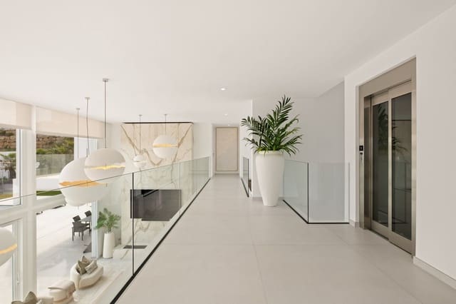 4 quarto Moradia para venda em La Mairena, Ojen com piscina garagem - 2 899 000 € (Ref: 10095216)