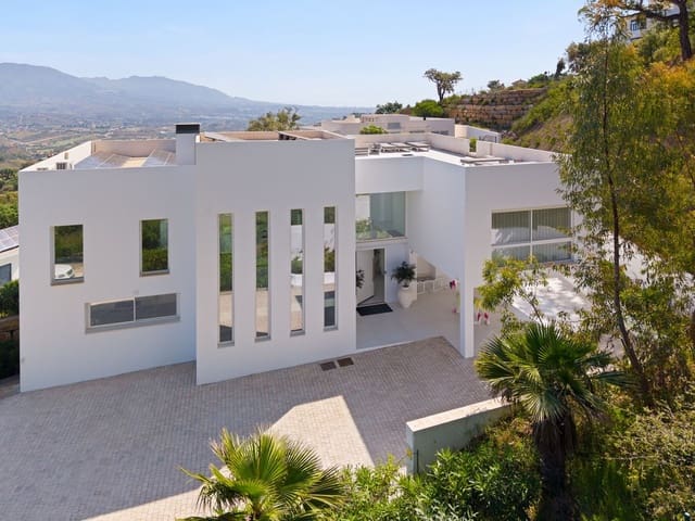 4 quarto Moradia para venda em La Mairena, Ojen com piscina garagem - 2 899 000 € (Ref: 10095216)