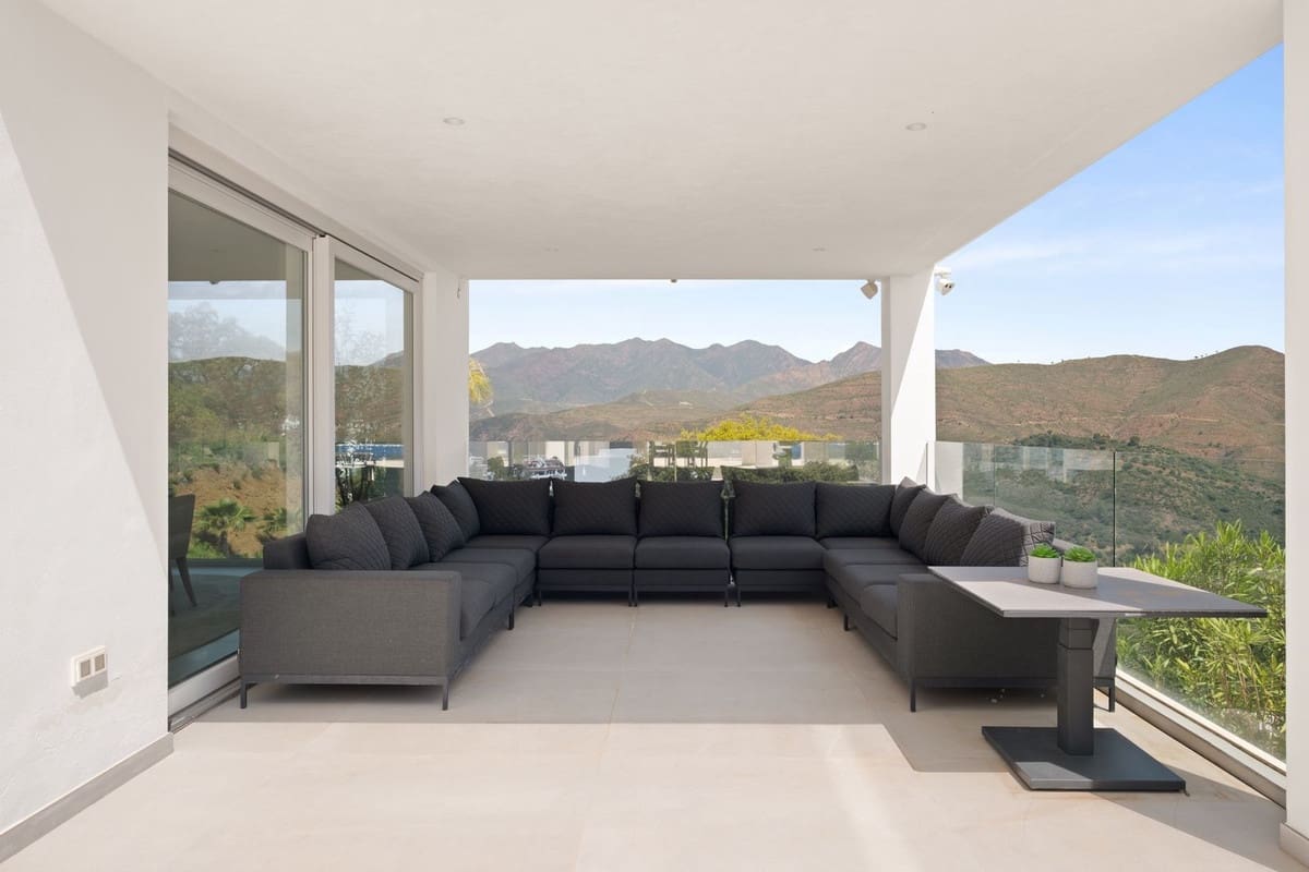 4 quarto Moradia para venda em La Mairena com piscina garagem - 2 899 000 € (Ref: 10095216)
