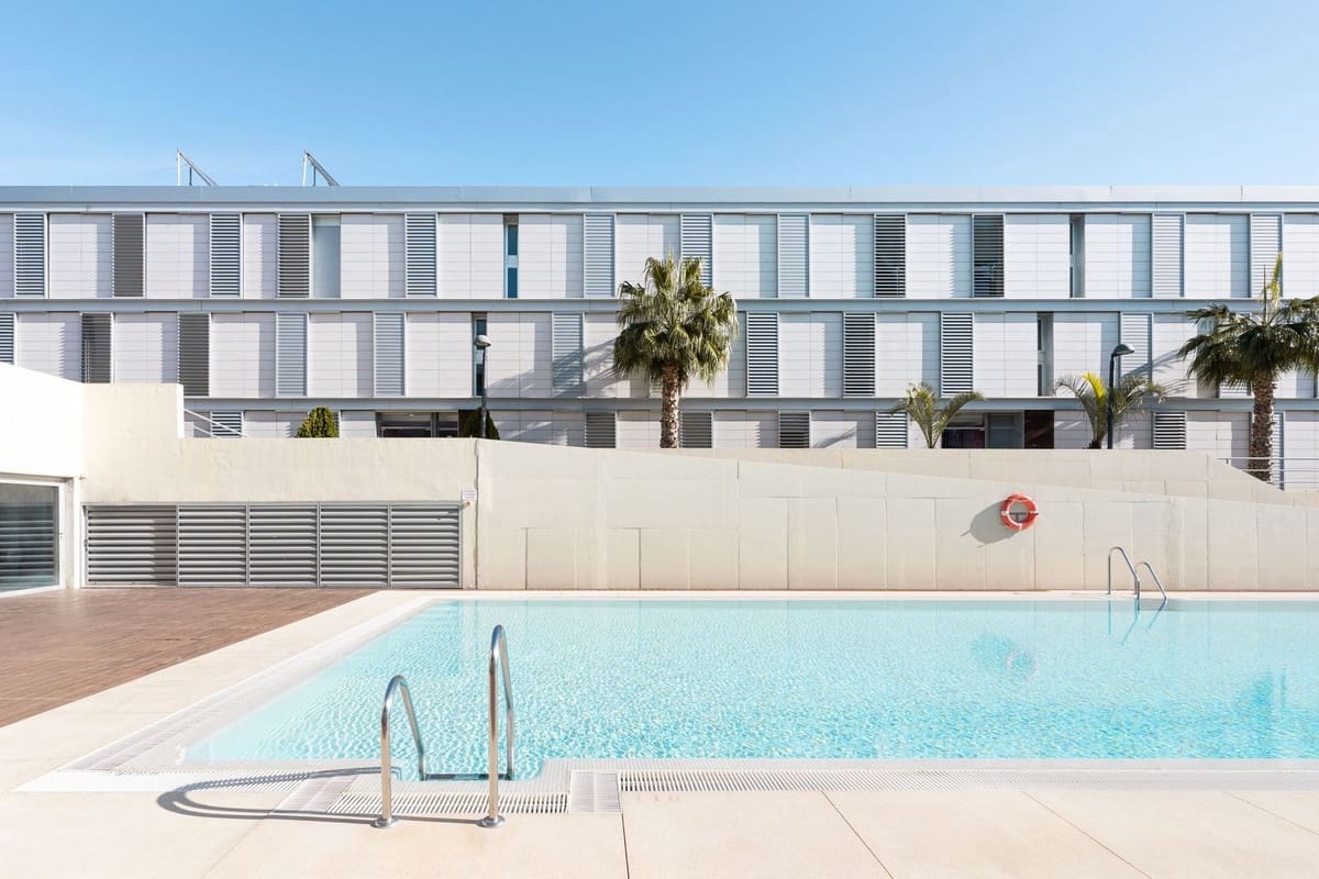 3 soverom Leilighet til salgs i Punta de la Chullera med svømmebasseng garasje - € 398 000 (Ref: 10095226)