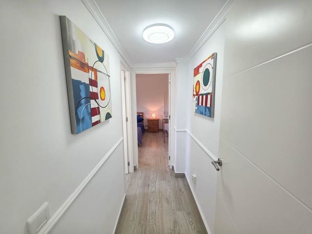 2 makuuhuone Huoneisto myytävänä paikassa La Duquesa / Puerto de la Duquesa, Manilva - 320 000 € (Ref: 10095235)