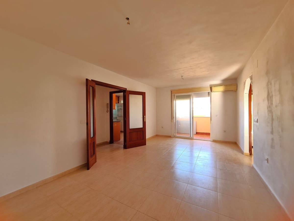 2 soverom Leilighet til salgs i San Luis de Sabinillas med garasje - € 265 000 (Ref: 10095255)