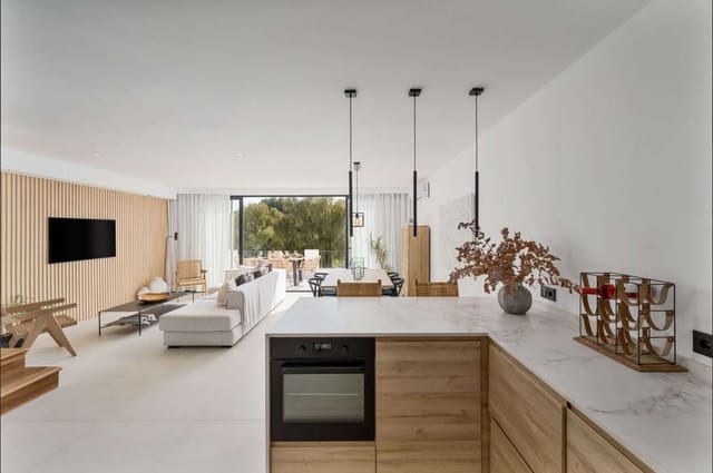3 soveværelse Byhus til salg i Aloha Golf, Marbella med swimmingpool - € 850.000 (Ref: 10095268)