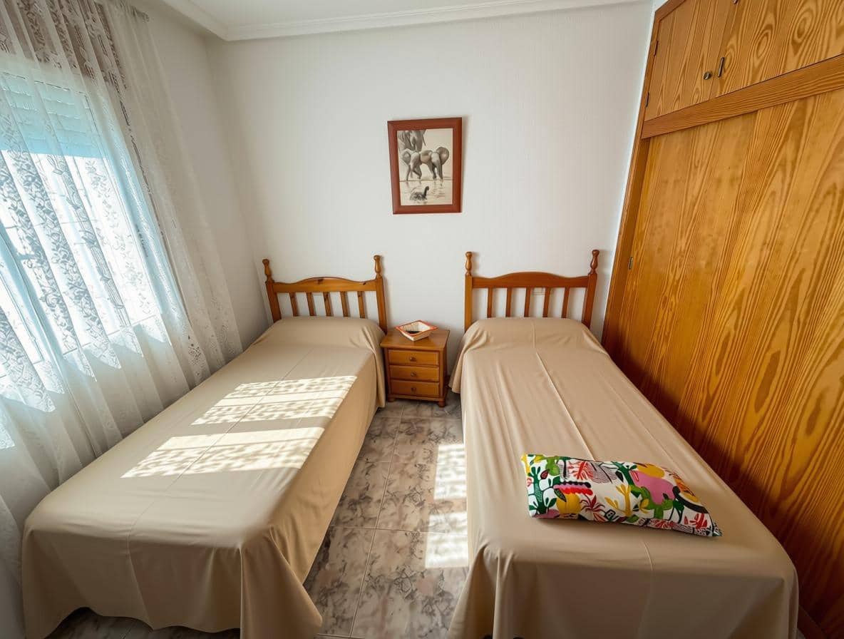 2 bedroom Bungalow for sale in Los Cuarteros - € 160,000 (Ref: 10095284)