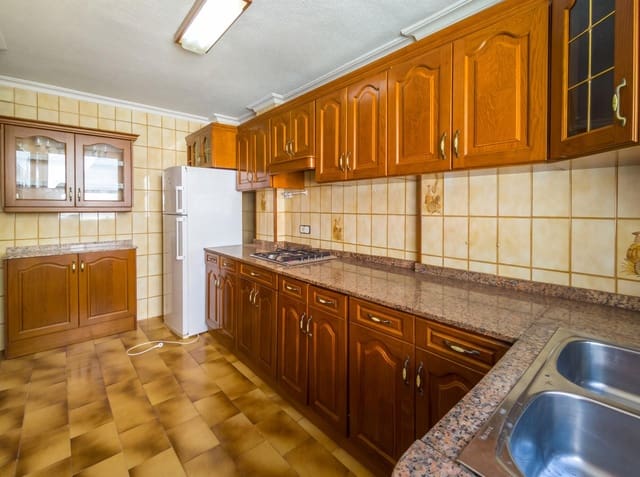 3 soverom Leilighet til salgs i Los Europeos, Torrevieja med garasje - € 350 000 (Ref: 10095288)