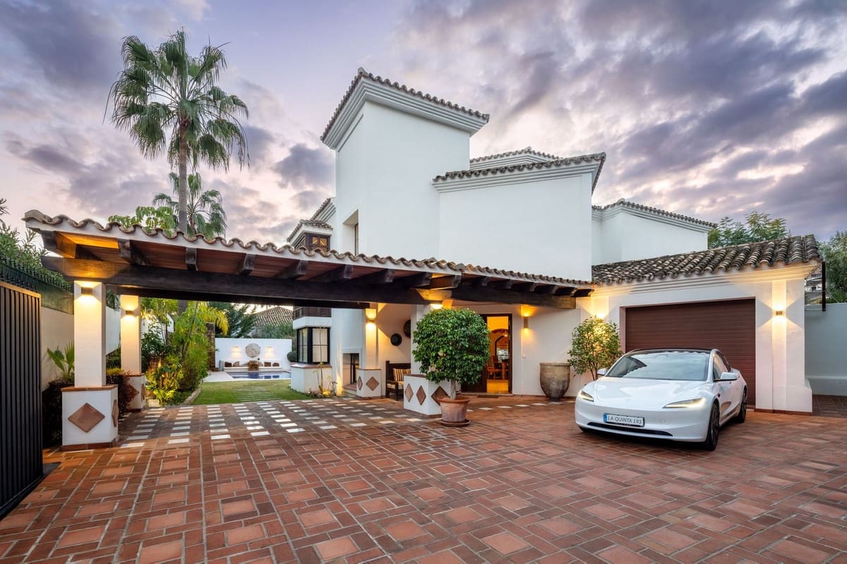 4 quarto Moradia para venda em La Quinta - 2 950 000 € (Ref: 10095310)