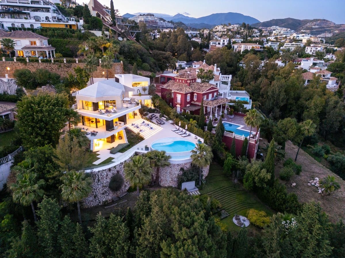 5 Zimmer Villa zu verkaufen in Benahavis mit Pool Garage - 5.195.000 € (Ref: 10095316)