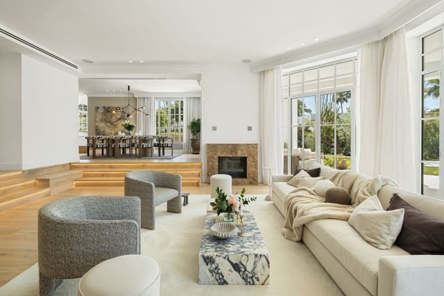 5 sypialnia Willa na sprzedaż w Los Naranjos, Marbella z basenem garażem - 7 995 000 € (Ref: 10095320)
