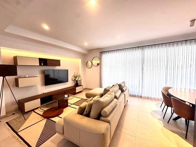 Chalet de 4 habitaciones en Torre-Pacheco en venta con piscina garaje - 530.000 € (Ref: 10095330)