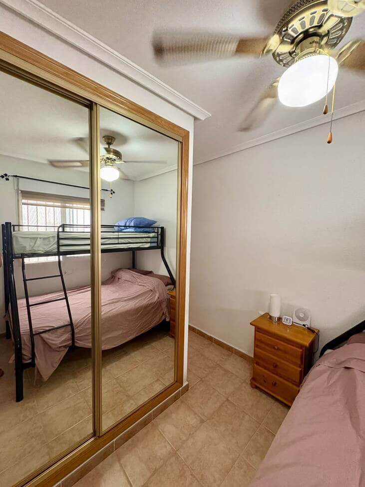 2 soverom Leilighet til salgs i Guardamar del Segura med svømmebasseng - € 170 500 (Ref: 10102996)