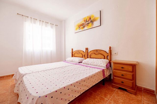 3 slaapkamer Appartement te koop in Playa de los Locos, Torrevieja - € 225.000 (Ref: 10102997)