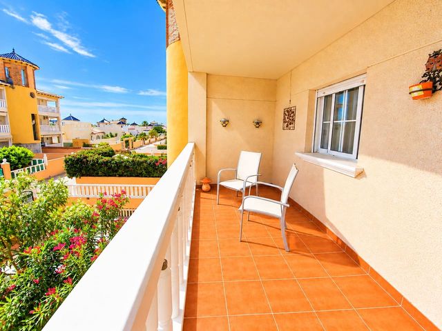 2 sovrum Lägenhet till salu i Cabo Roig, Orihuela med pool garage - 157 500 € (Ref: 10102998)