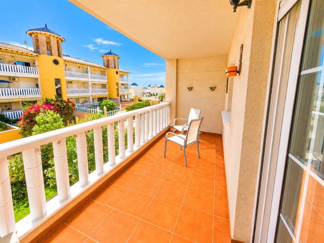 2 sovrum Lägenhet till salu i Cabo Roig, Orihuela med pool garage - 157 500 € (Ref: 10102998)