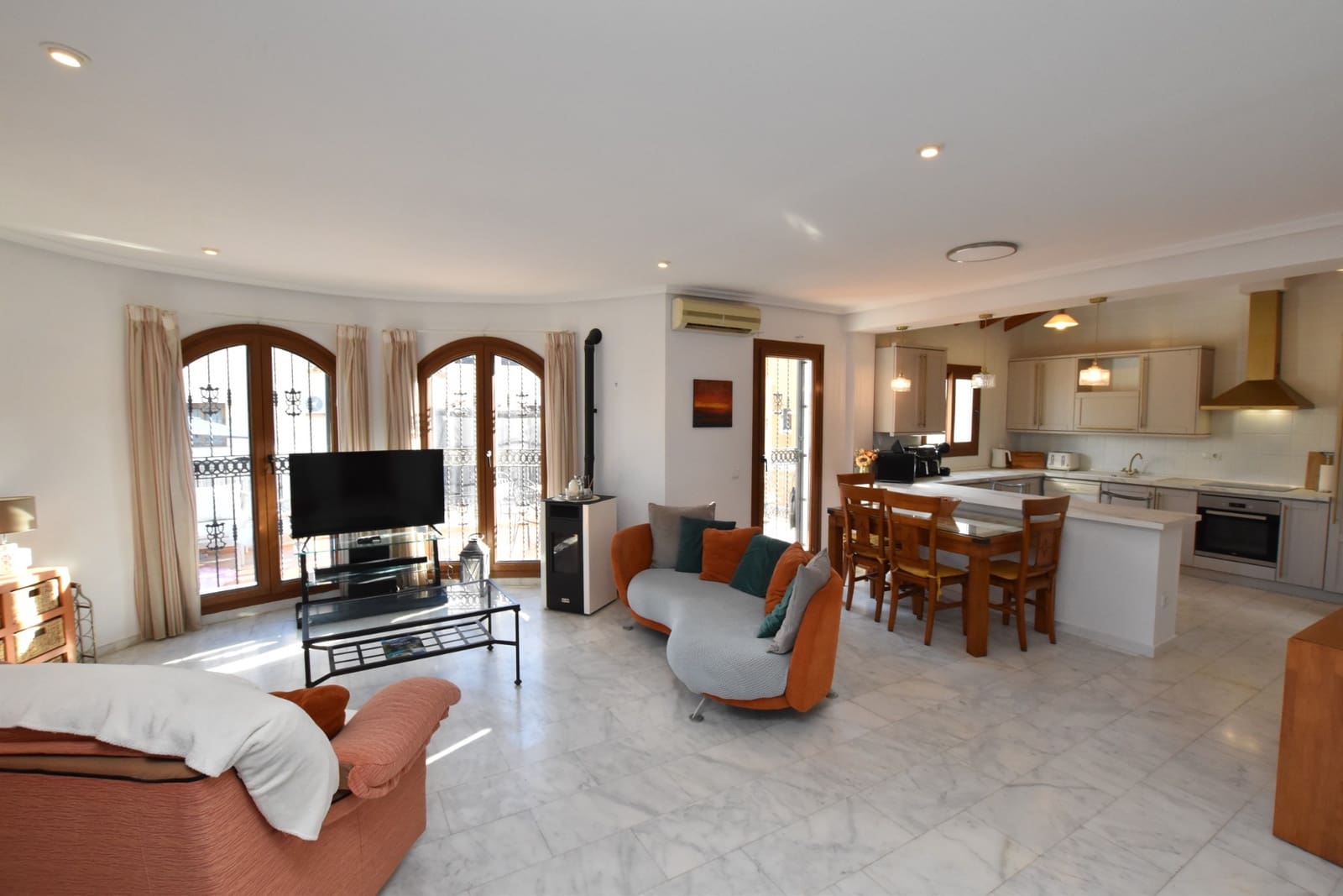3 quarto Estúdio para venda em Algorfa com piscina - 449 950 € (Ref: 10102999)
