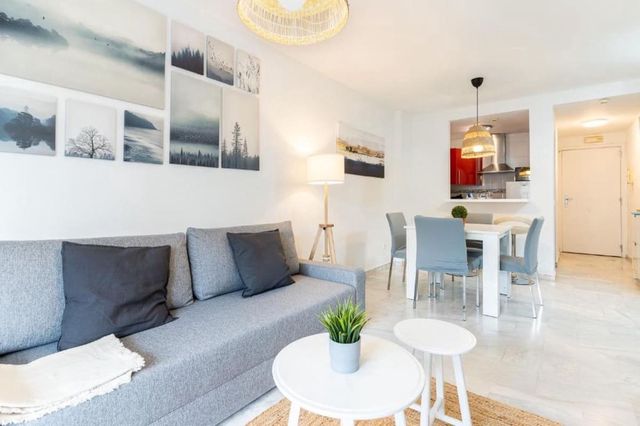 2 slaapkamer Appartement te koop in Benalmádena pueblo, Benalmádena met zwembad garage - € 310.000 (Ref: 10103035)