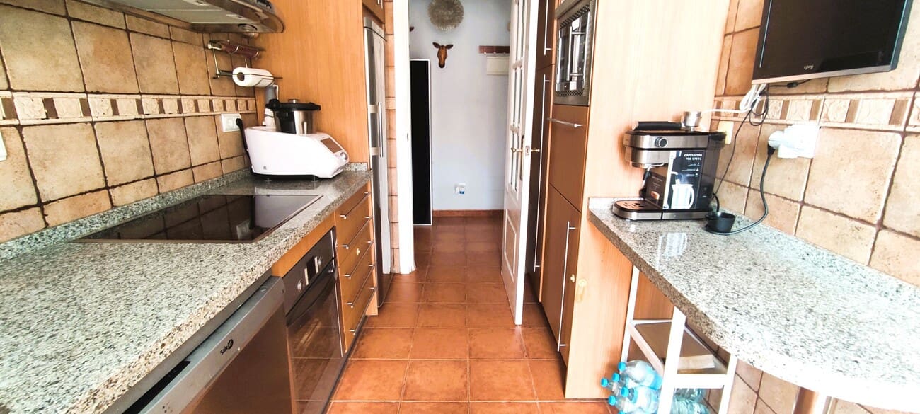 2 slaapkamer Appartement te koop in Marbella met zwembad garage - € 475.000 (Ref: 10103063)