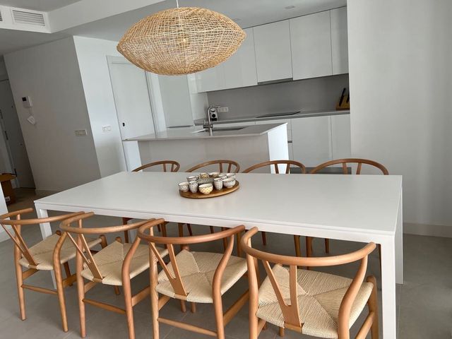4 soveværelse Lejlighed til salg i Zona Calvario, Estepona med swimmingpool - € 895.000 (Ref: 10103077)